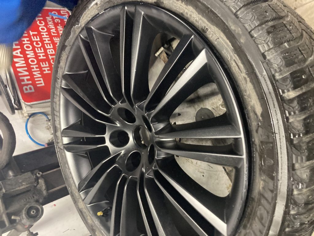 Покраска дисков Jaguar XJ в чёрный сатин, фото 6