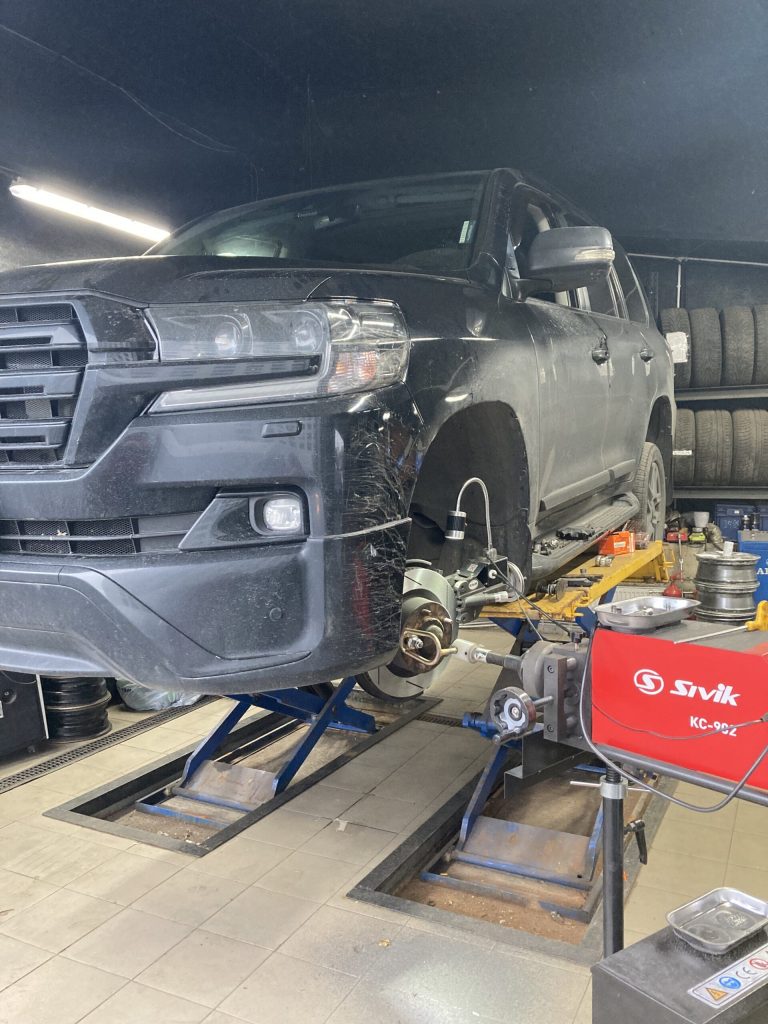Проточка тормозных дисков Toyota Land Cruiser 200, фото 6